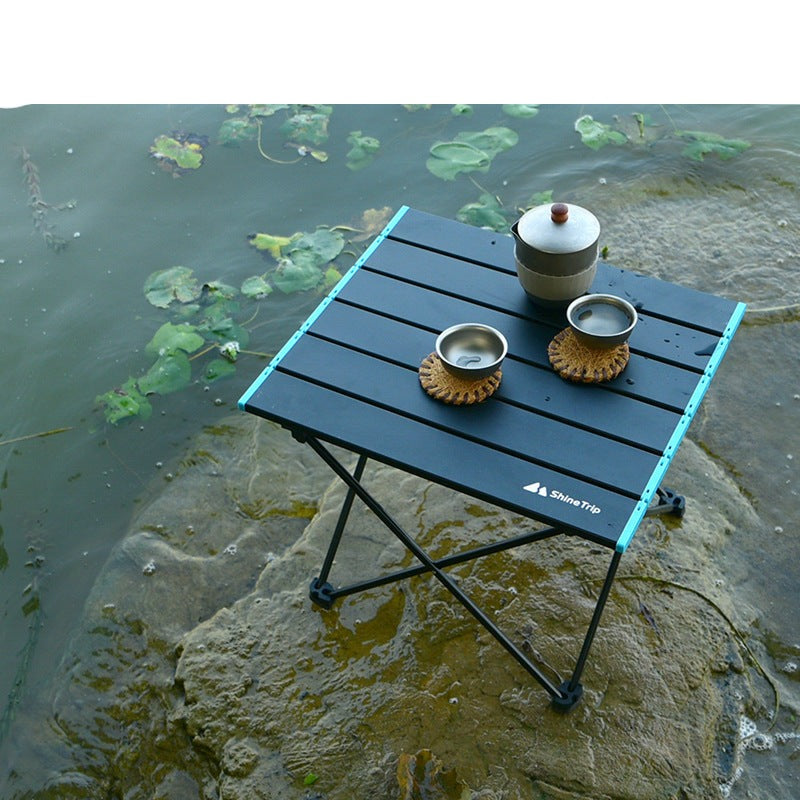 Outdoor aluminum portable folding table