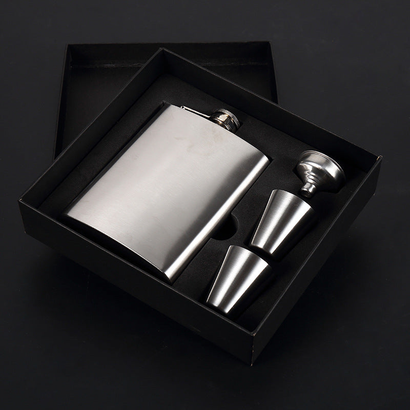 Portable stainless steel 7oz decanter