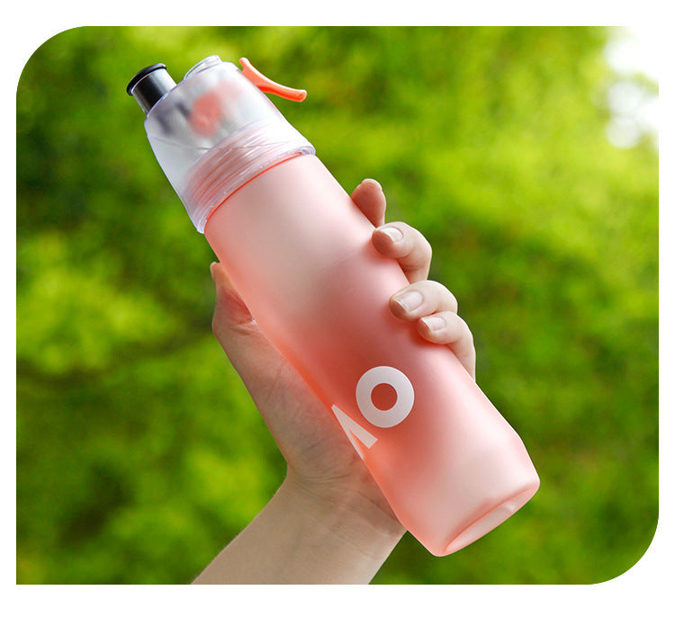 Summer new portable outdoor frosted spray water cup